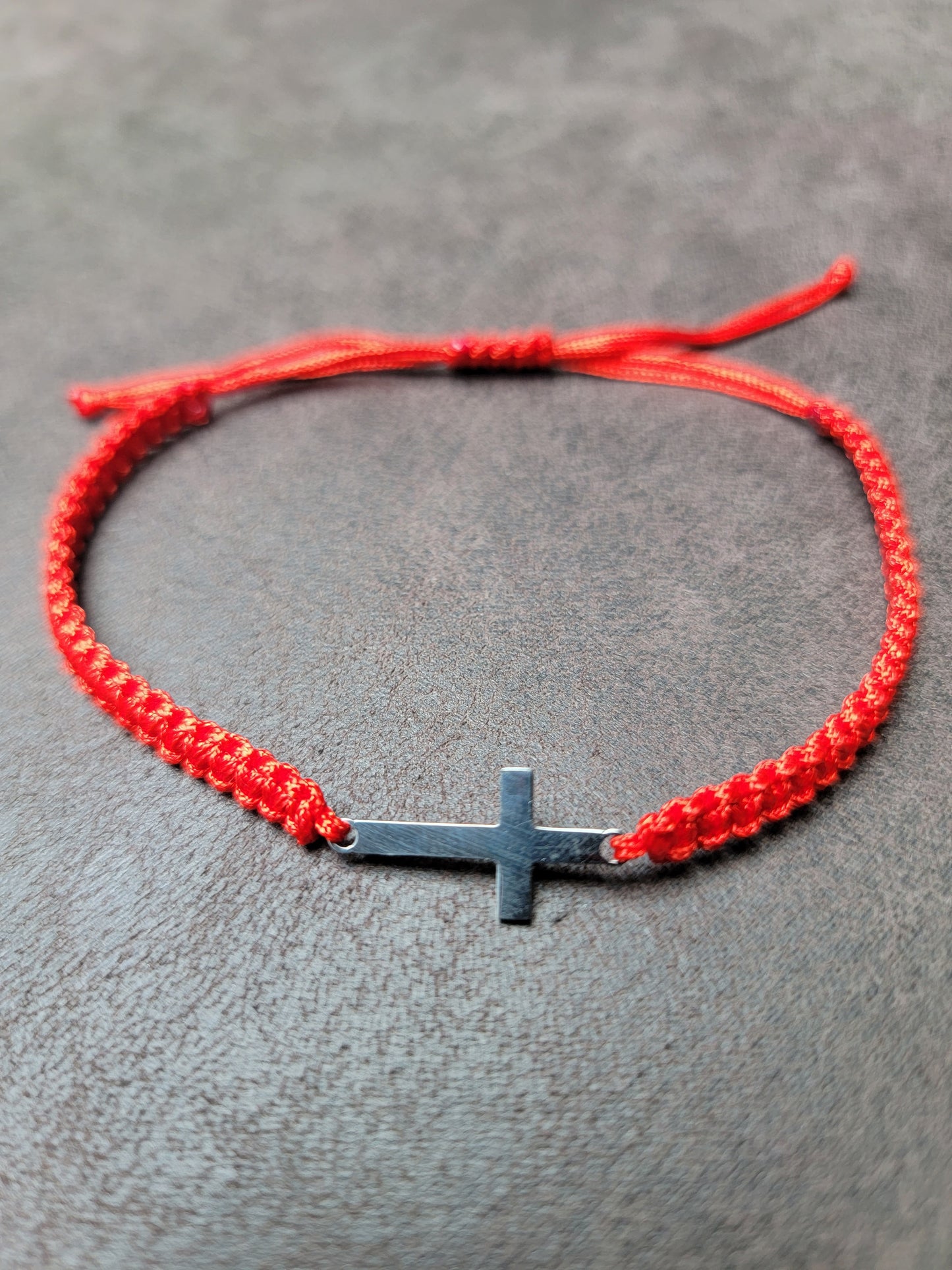 hand-woven Cross bracelet - Stainless Steel