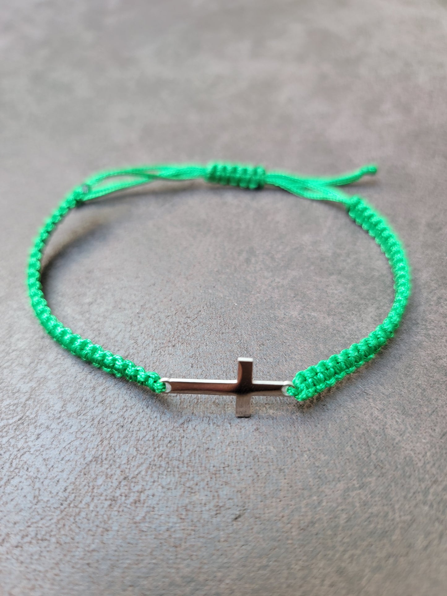 hand-woven Cross bracelet - Stainless Steel