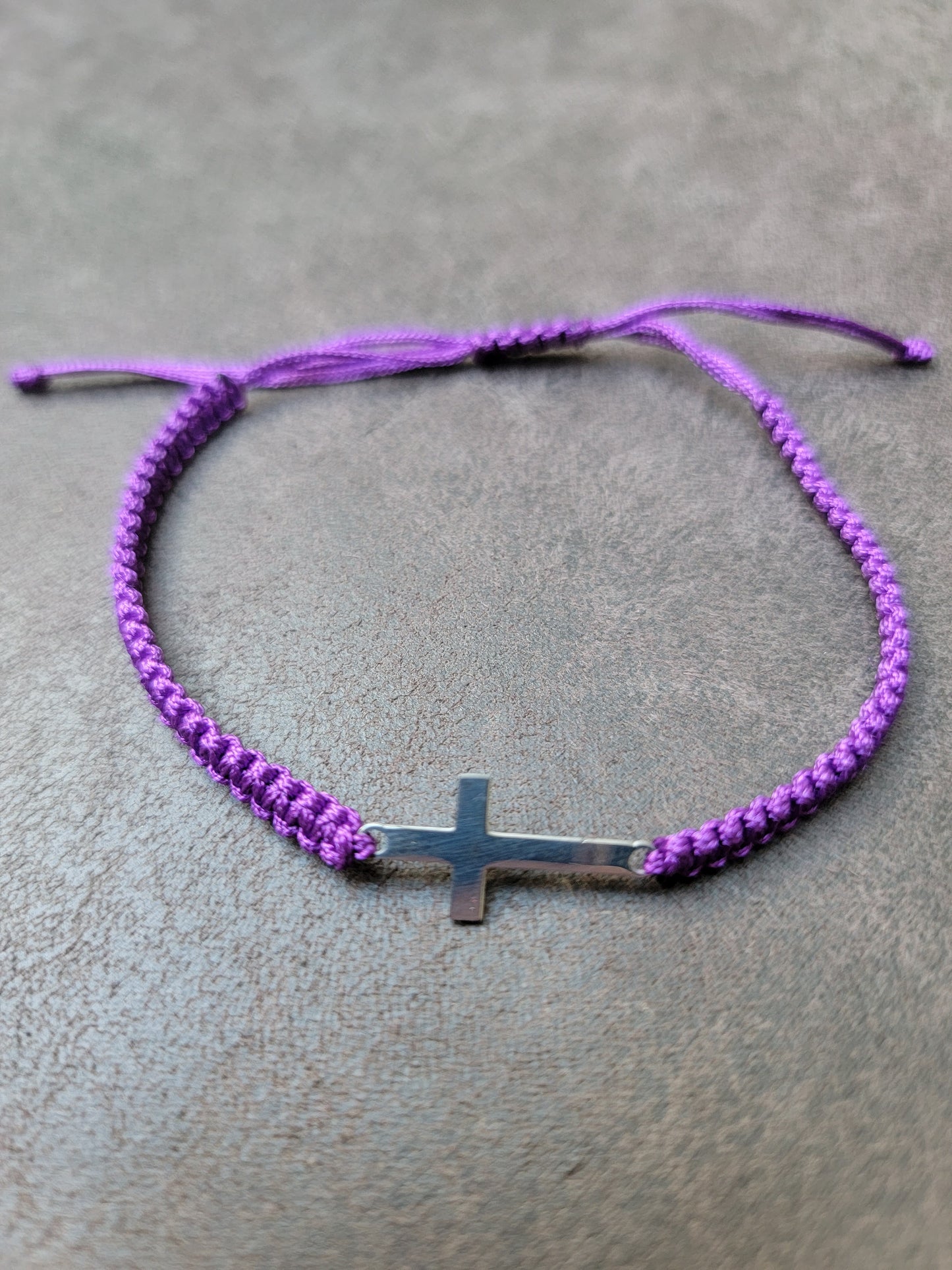 hand-woven Cross bracelet - Stainless Steel