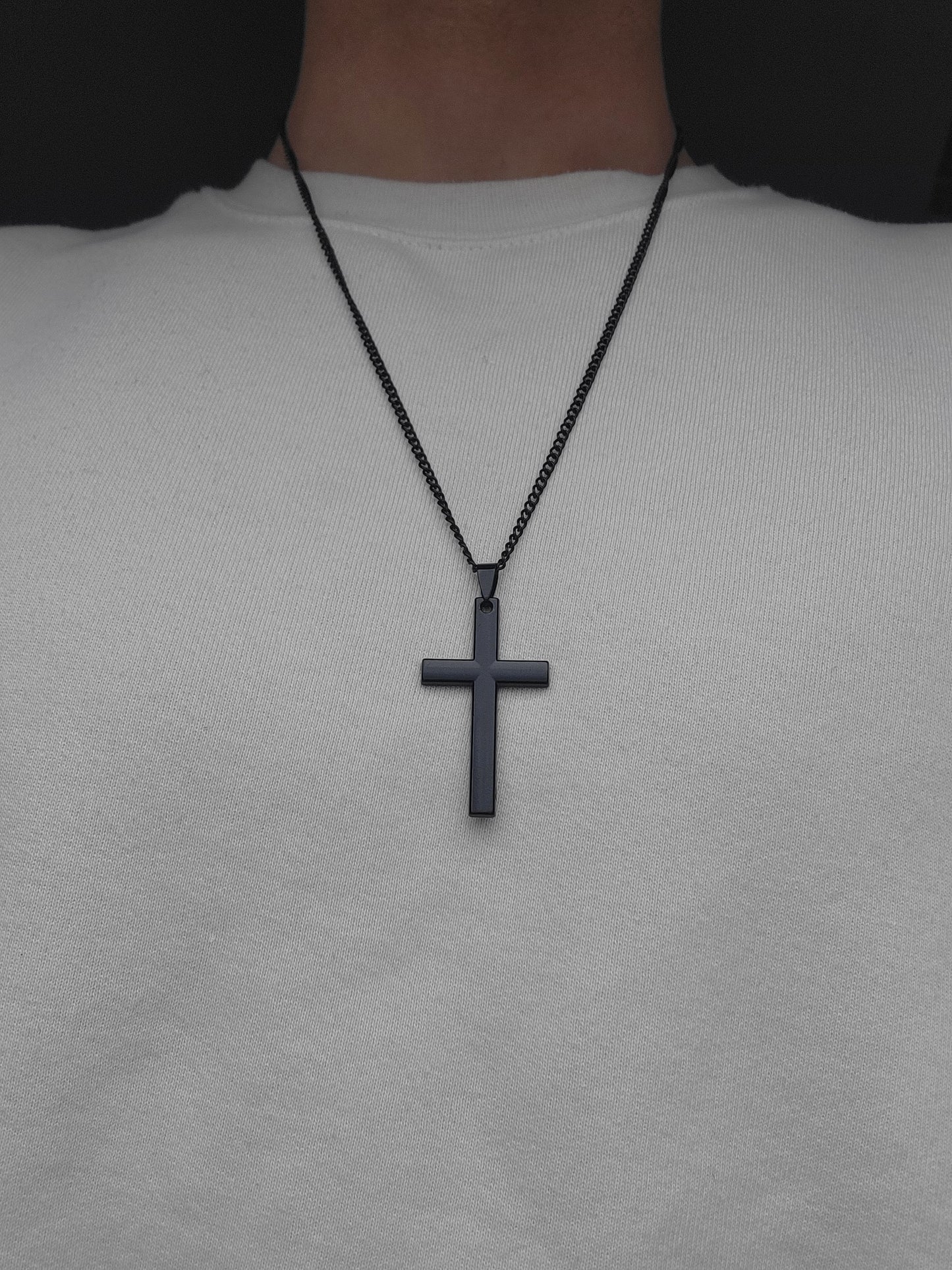 Cross pendant necklace - stainless steel